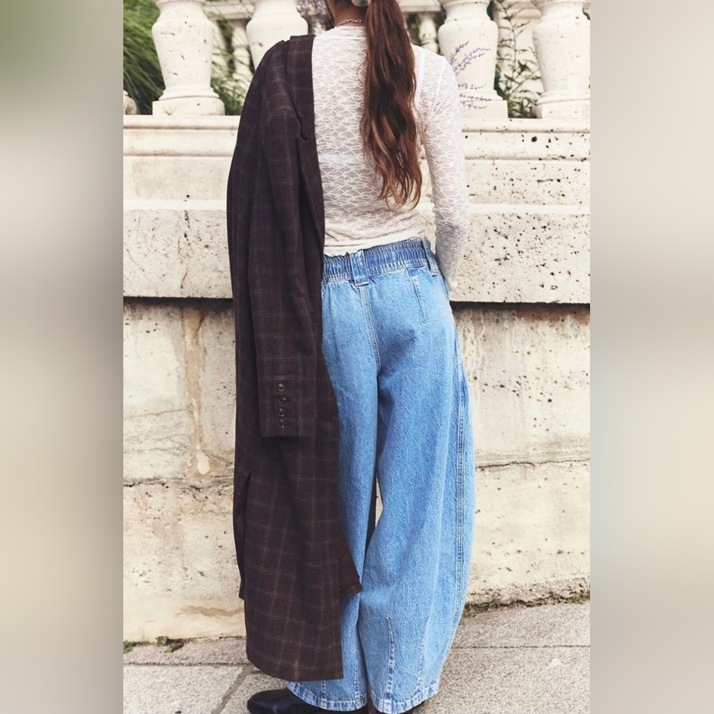 Sage & Fig Wide Leg Jeans, NWT - Picture 2 of 4